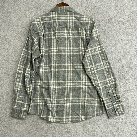 NEW Weatherproof Vintage Men's Size M Gray Plaid Button-Up Flannel Shirt - Picture 2 of 9